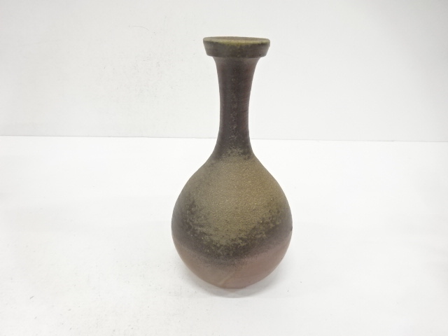  備前焼　柴岡信義造　花入